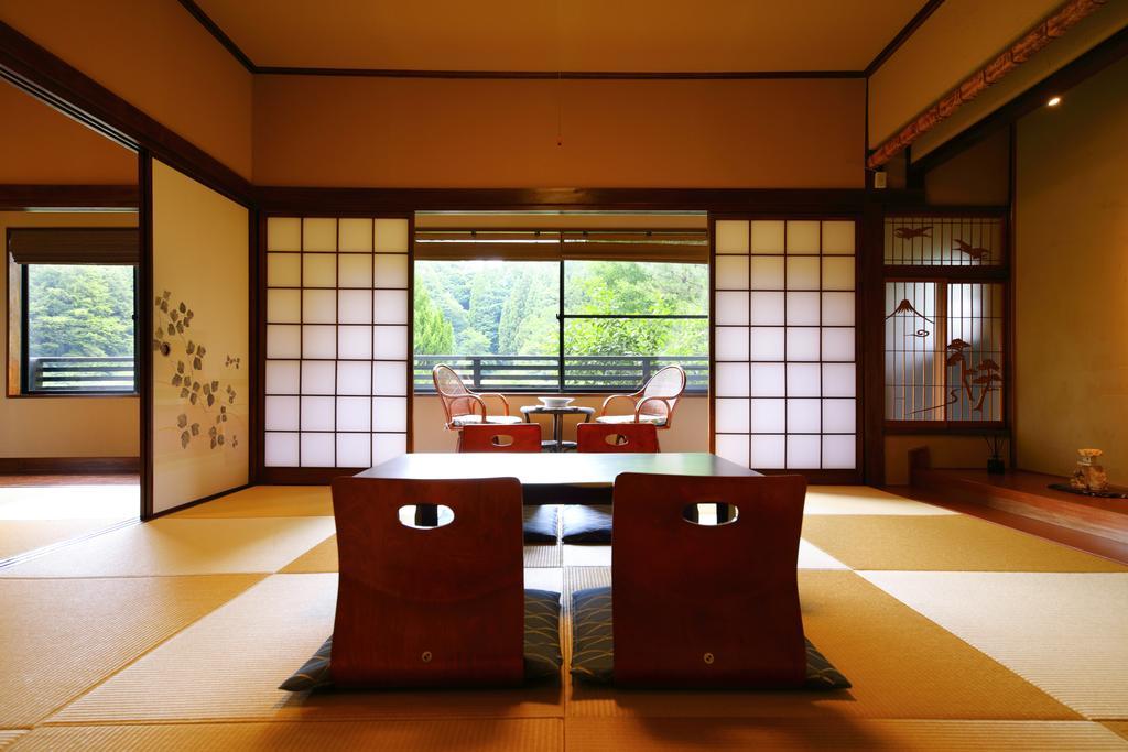旅館　いづもや 由布市 エクステリア 写真
